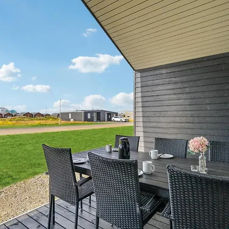 Holiday home 2 Bedroom Beautiful In Ringkobing Sondervig