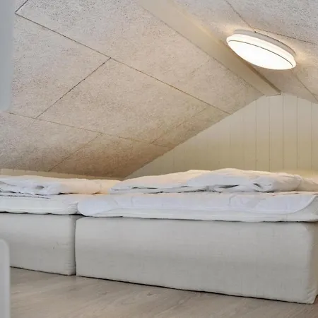 Holiday home 2 Bedroom Beautiful In Ringkobing Sondervig